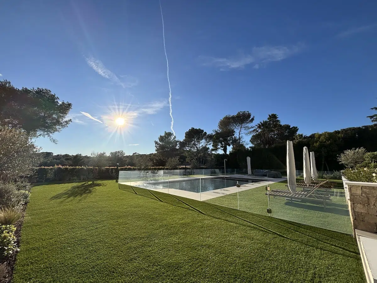 Gazon synthétique jardin